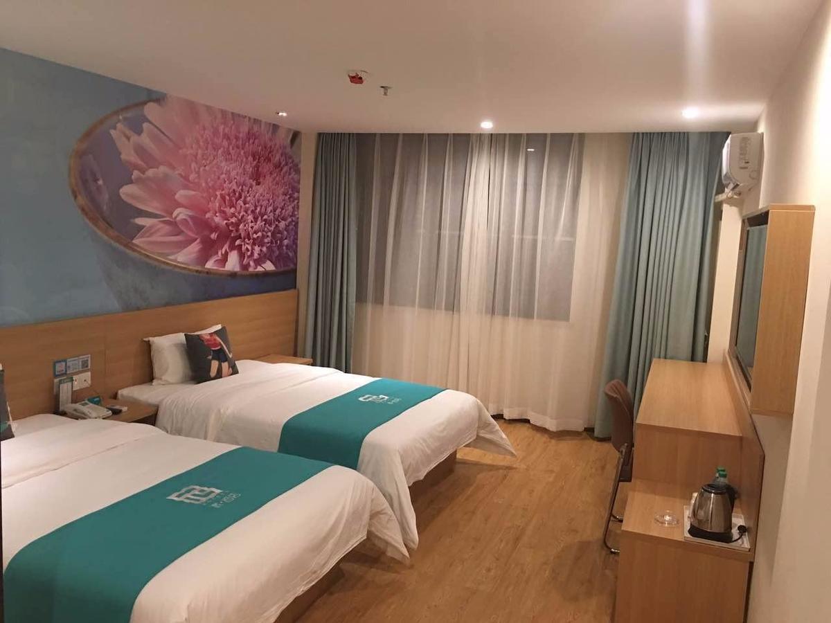 Pai Hotel Jinan Railway Staion North Plaza Dikou Road Kültér fotó
